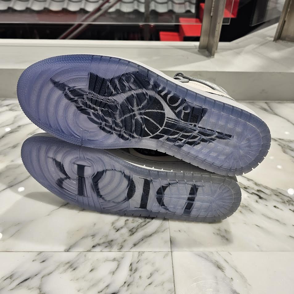DIOR × NIKE 2020AW Air Jordan 1 High OG "DIOR" CN8607-002 Size 43（27.5cm）ディオール × ナイキ エアジョーダン 1 ハイ OG "ディオール" スニーカー サイズ43（27.5cm）