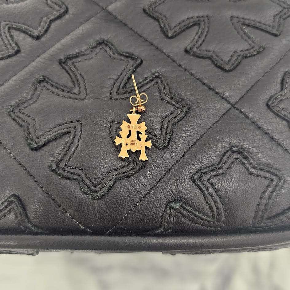 CHROME HEARTS 22K 3 Cemetery Cross Earring Pave Diamond クロムハーツ 22K 3セメタリークロス イヤリング パヴェダイヤモンド