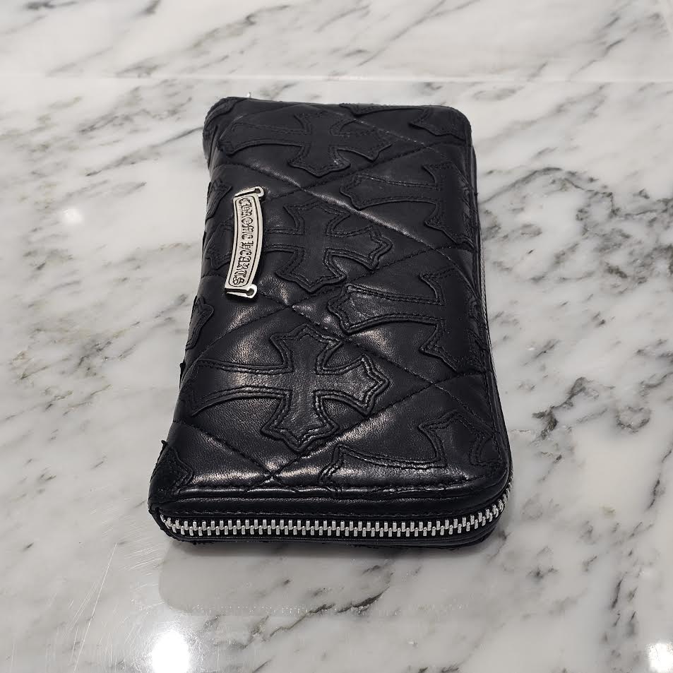 CHROME HEARTS Cemetery Cross Leather Patch Quilting Leather Wallet クロムハーツ セメタリークロス レザーパッチ キルティング風 レザーウォレット