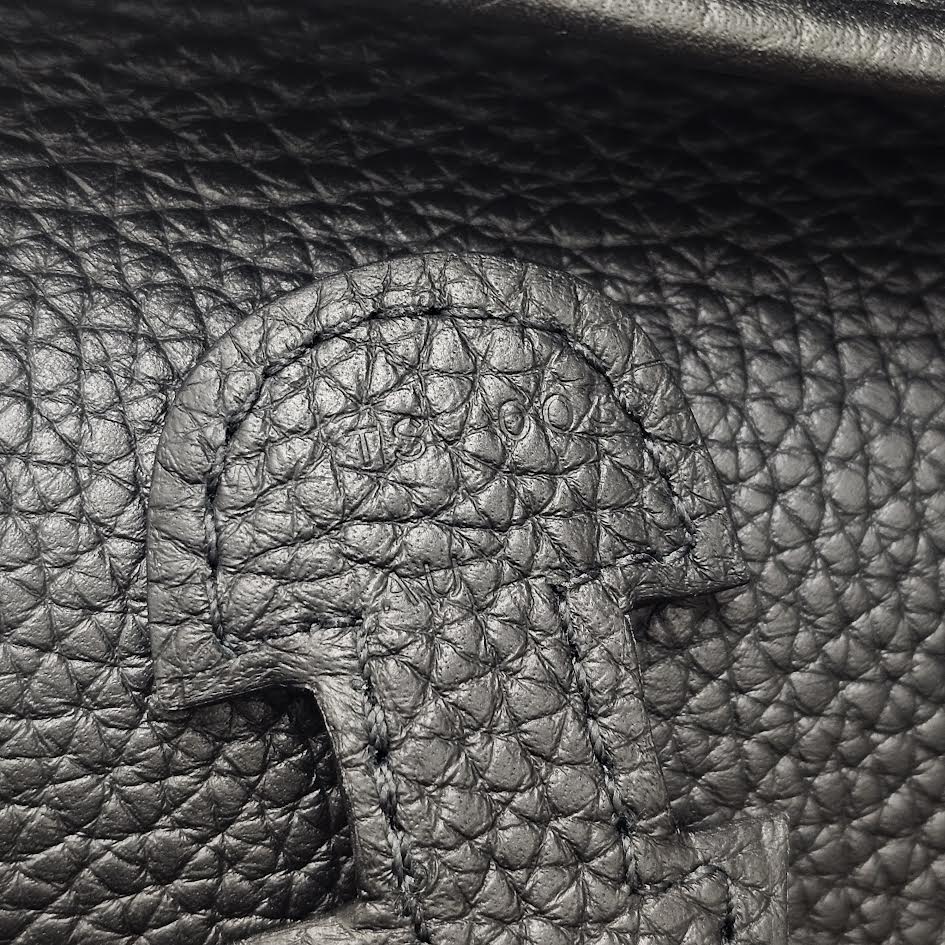 HERMES Evelyne Trois PM 29 "Noir" W刻印 エルメス エブリン トロワ PM 29 "ノワール" レザーショルダーバッグ