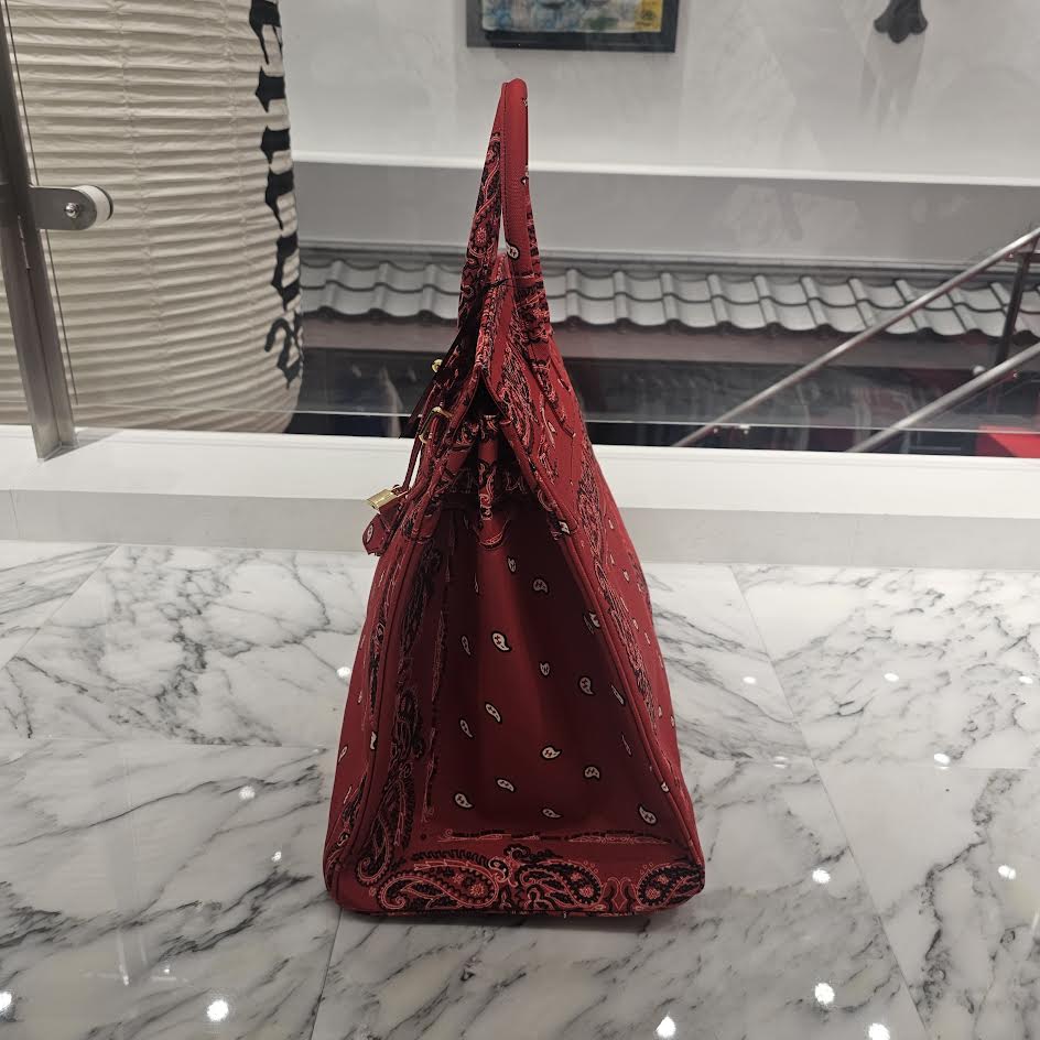 THE WORLD IS YOURS Paisley All Over Pattern Handbag ザ ワールド イズ ユアーズ ペイズリー総柄 ハンドバッグ