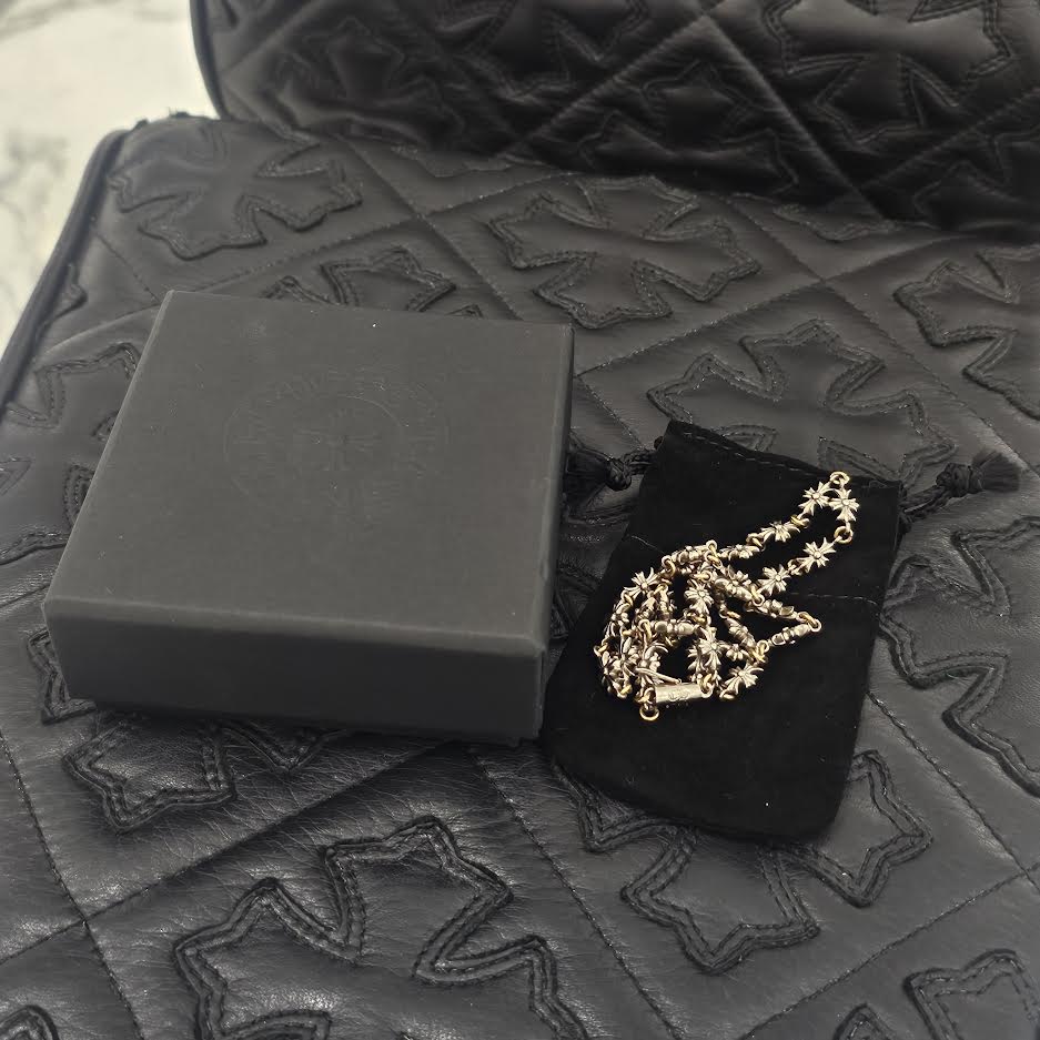 CHROME HEARTS 18K WHITE GOLD / YELLOW GOLD TINY E CH Plus Necklace Size 20 Inch クロムハーツ 18K ホワイトゴールド/イエローゴールド タイニーE CHプラス ネックレス サイズ20インチ