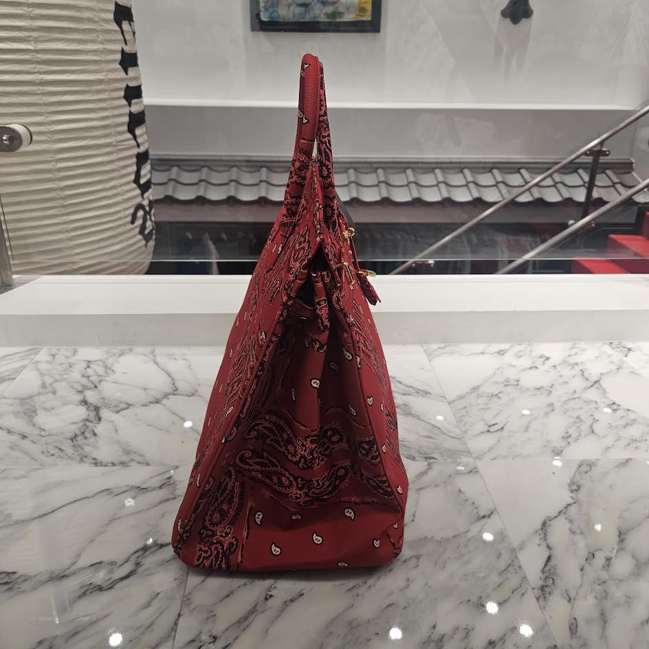 THE WORLD IS YOURS Paisley All Over Pattern Handbag ザ ワールド イズ ユアーズ ペイズリー総柄 ハンドバッグ