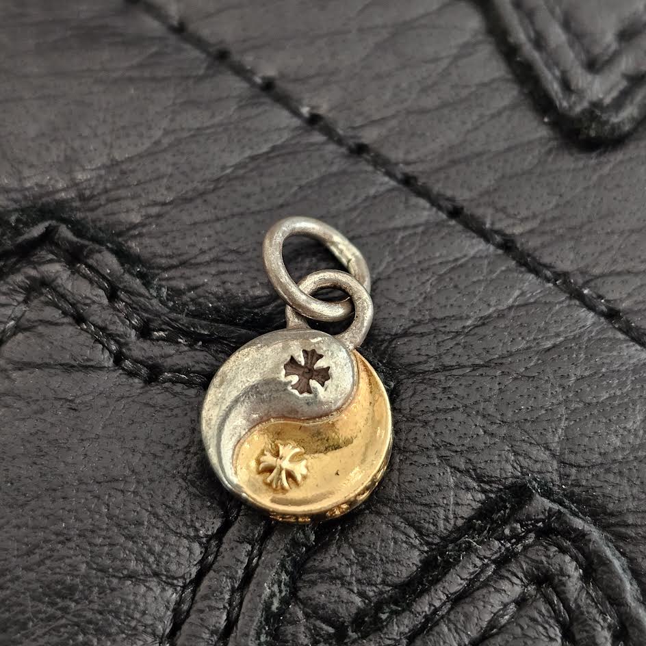 CHROME HEARTS YIN YANG CHARM SILVER /22K GOLD SMALL CHARM Pendant Top クロムハーツ インヤン チャーム シルバー925 / 22K ゴールド スモールチャーム ペンダントトップ