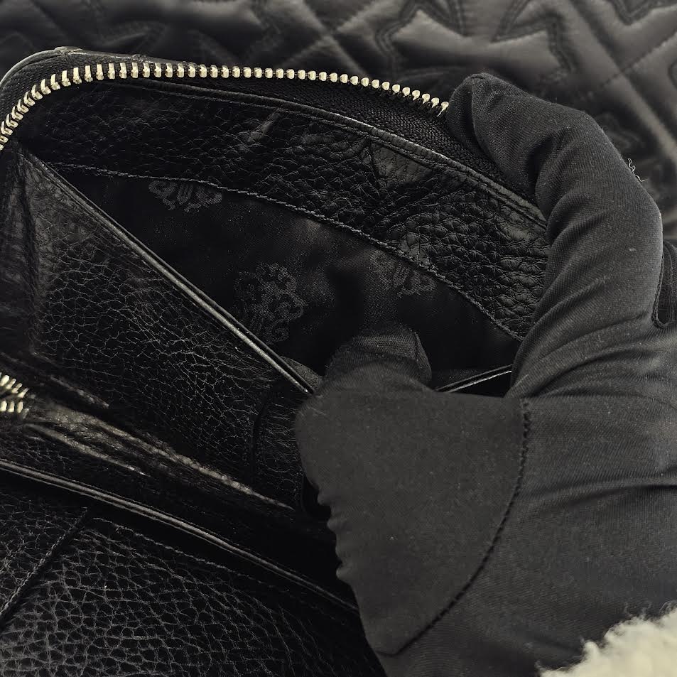 CHROME HEARTS BANK ROBBER Cemetery Cross Leather Patch Round Zip Leather Wallet クロムハーツ バンクローバー セメタリークロス レザーパッチ ラウンドジップ レザーウォレット