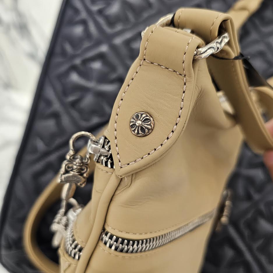 CHROME HEARTS CH Plus Patch PERRY Leather Shoulder Bag クロムハーツ CHプラスパッチ ペリー レザーショルダーバッグ