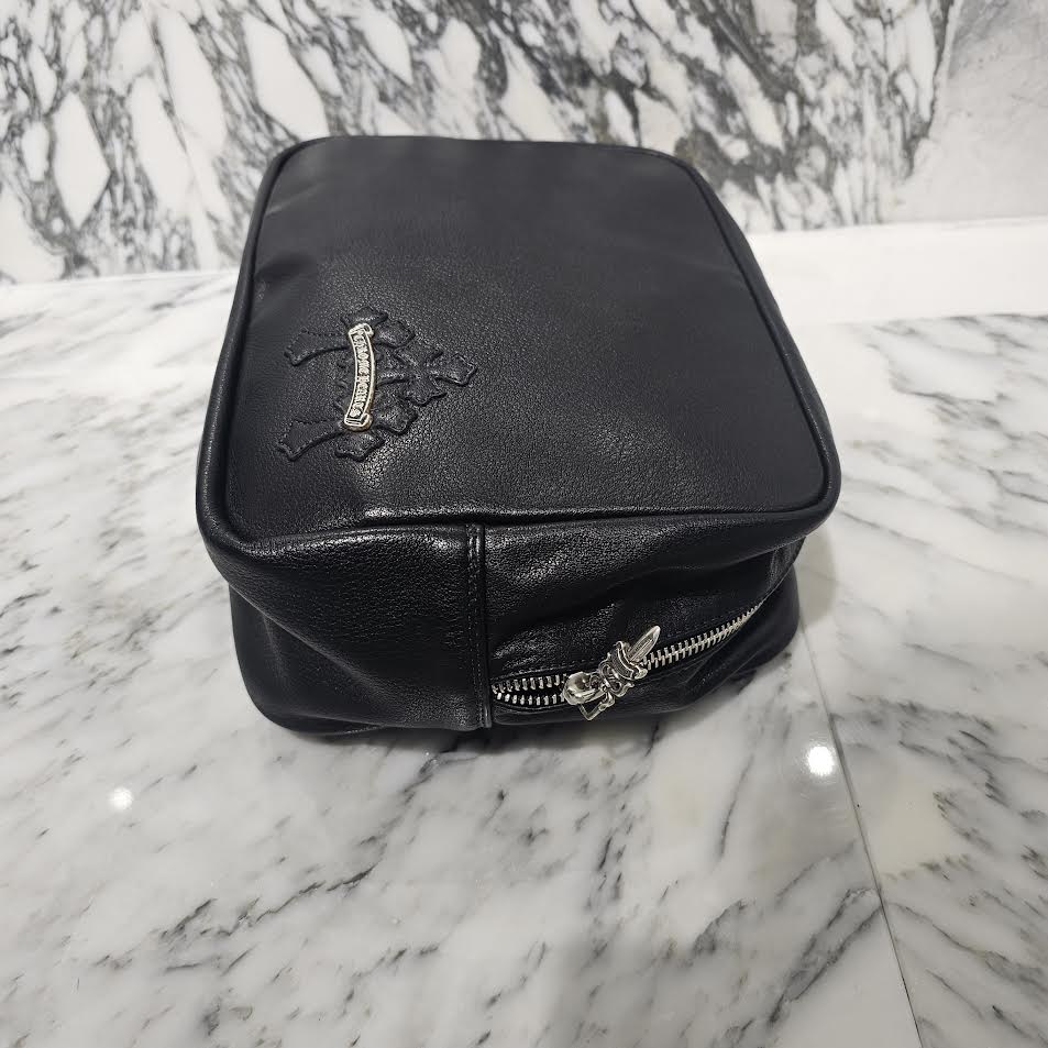 CHROME HEARTS Cemetery Cross Patch Leather Poach Bag クロムハ―ツ セメタリークロスパッチ レザーポーチバッグ