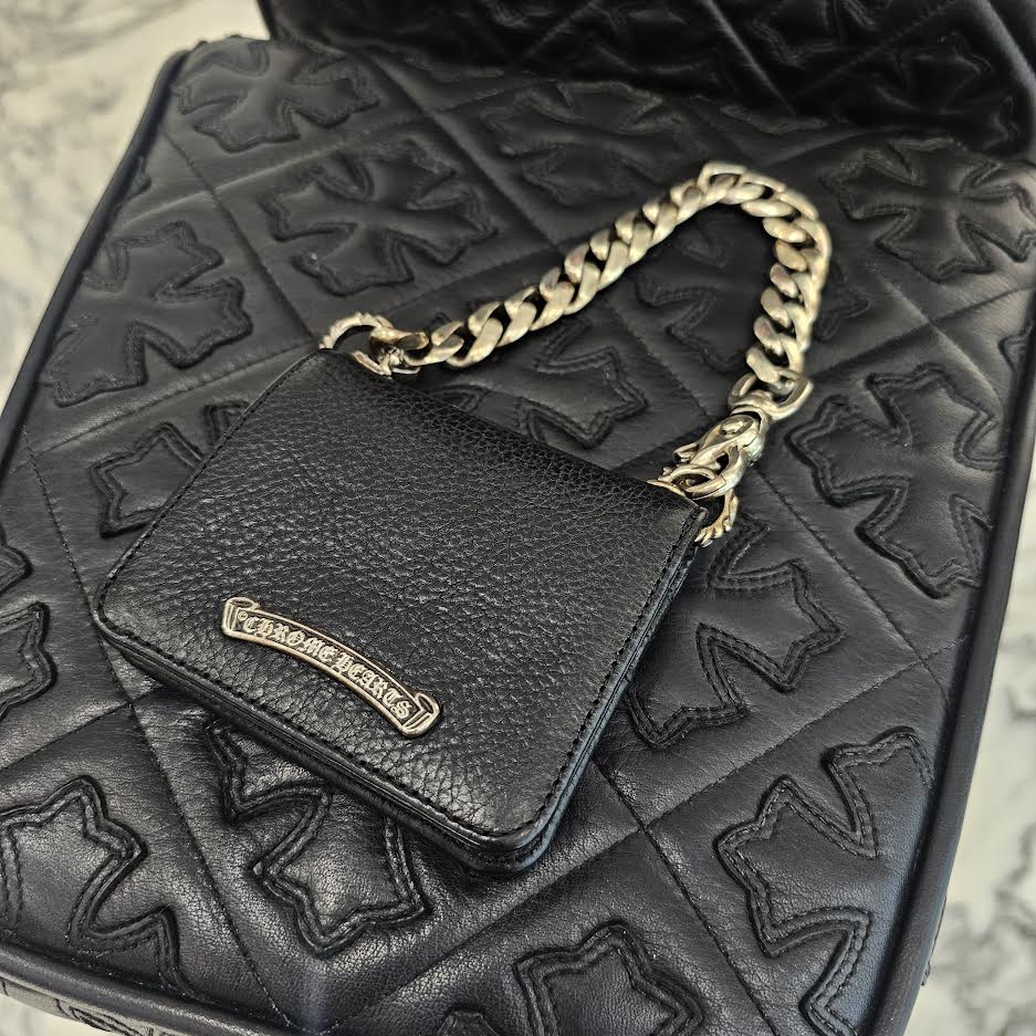 CHROME HEARTS】レザー チェーンウォレット