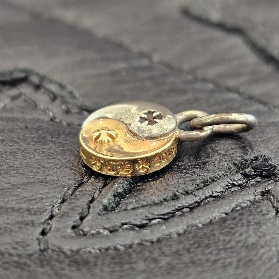 CHROME HEARTS YIN YANG CHARM SILVER /22K GOLD SMALL CHARM Pendant Top クロムハーツ インヤン チャーム シルバー925 / 22K ゴールド スモールチャーム ペンダントトップ