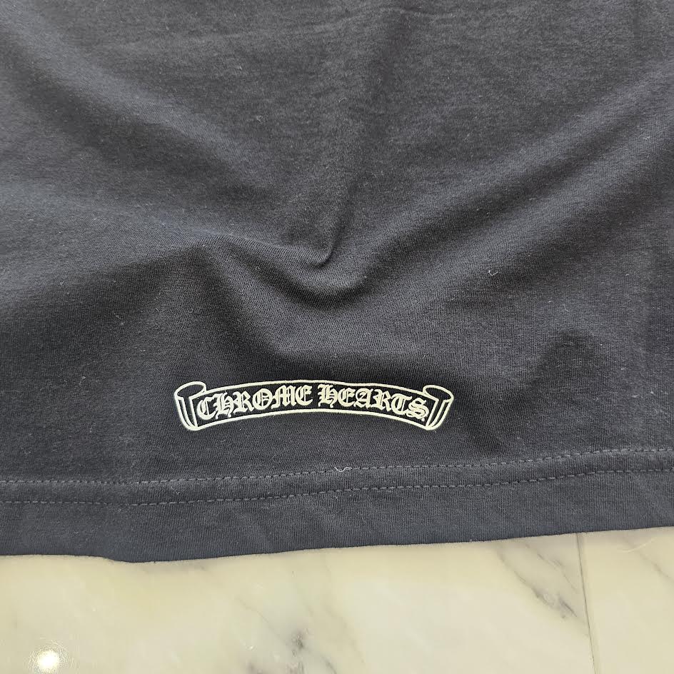 CHROME HEARTS Back Vine Dagger Print USA Arch Logo Tee Size S クロムハーツ バック ヴァインダガー プリント USAアーチロゴ Tシャツ サイズS