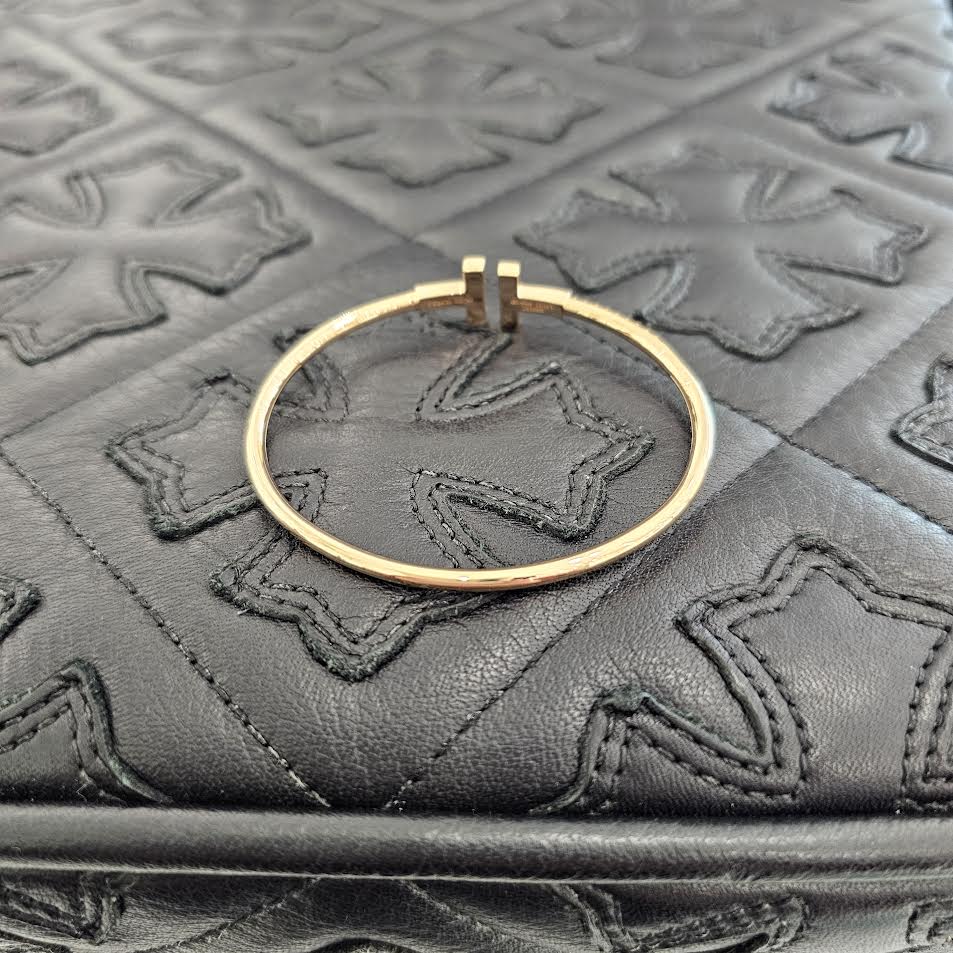 Tiffany Co. 18K RG Tiffany T Pave Diamond Wire Bangle 73546699 Size Medium ティファニー 18K ローズゴールド ティファニーT パヴェダイヤモンド ワイヤー バングル サイズMedium