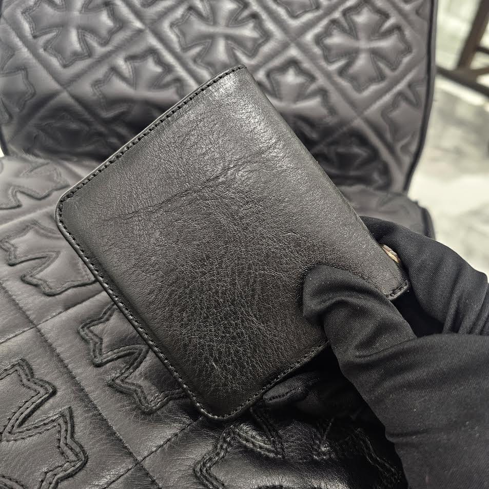 CHROME HEARTS DR DIGIACOMO Tiny CH Cross Leather Wallet クロム