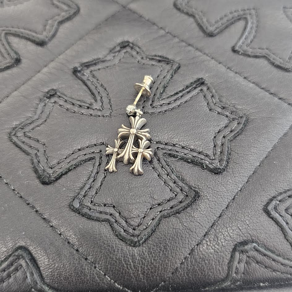 CHROME HEARTS 3 Cemetery Cross Earring クロムハーツ 3セメタリークロス ピアス シルバー925