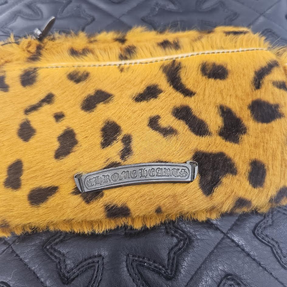 CHROME HEARTS Leopard Cross Leather Patch Fur Zipper Change Purse Wallet クロムハーツ レオパルド クロスレーザパッチ ファー ジッパー チェンジパース ウォレット