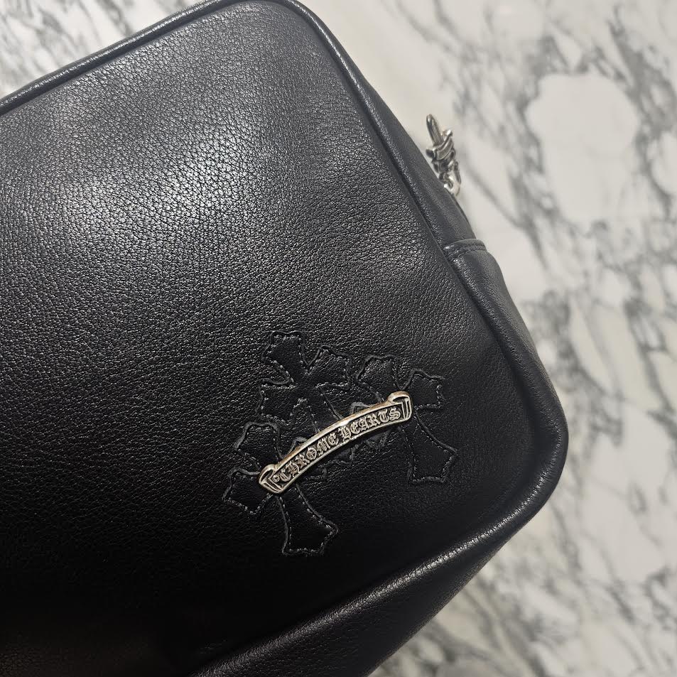 CHROME HEARTS Cemetery Cross Patch Leather Poach Bag クロムハ―ツ セメタリークロスパッチ レザーポーチバッグ