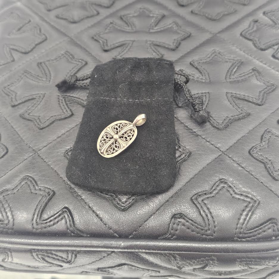 CHROME HEARTS Classic Oval Cross Pendent Top クロムハーツ クラシックオーバル クロス ペンダントトップ