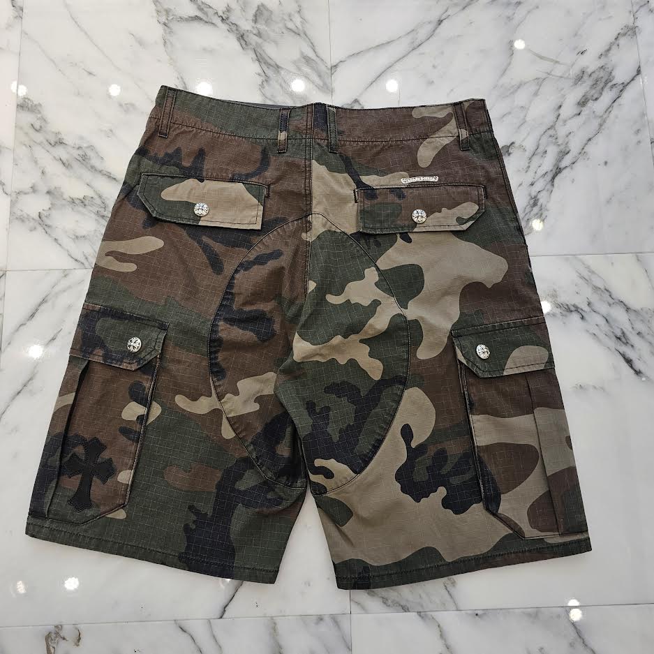 CHROME HEARTS Cross Ball Button Camo Cargo Half Pants Size 33 クロムハーツ クロスボールボタン カモ ハーフパンツ サイズ33