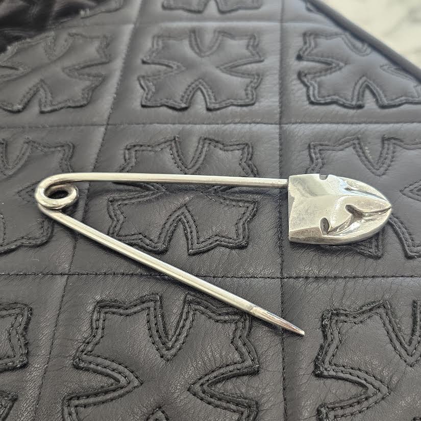 CHROME HEARTS BSFlare Extra Large Safety Pin クロムハーツ BSフレア エクストララージ セーフティピン