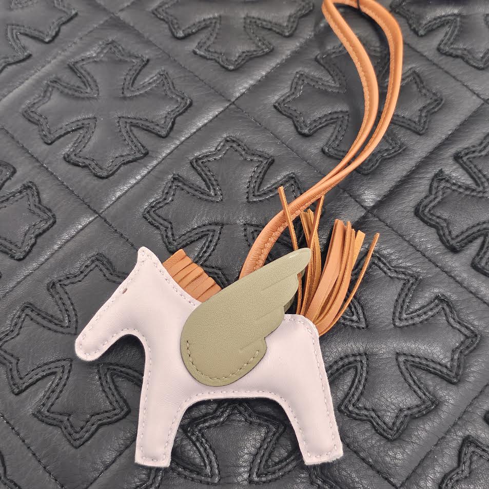 HERMES Rodeo Pegasus PM Charm W刻印 エルメス ロデオ ペガサス PM チャーム