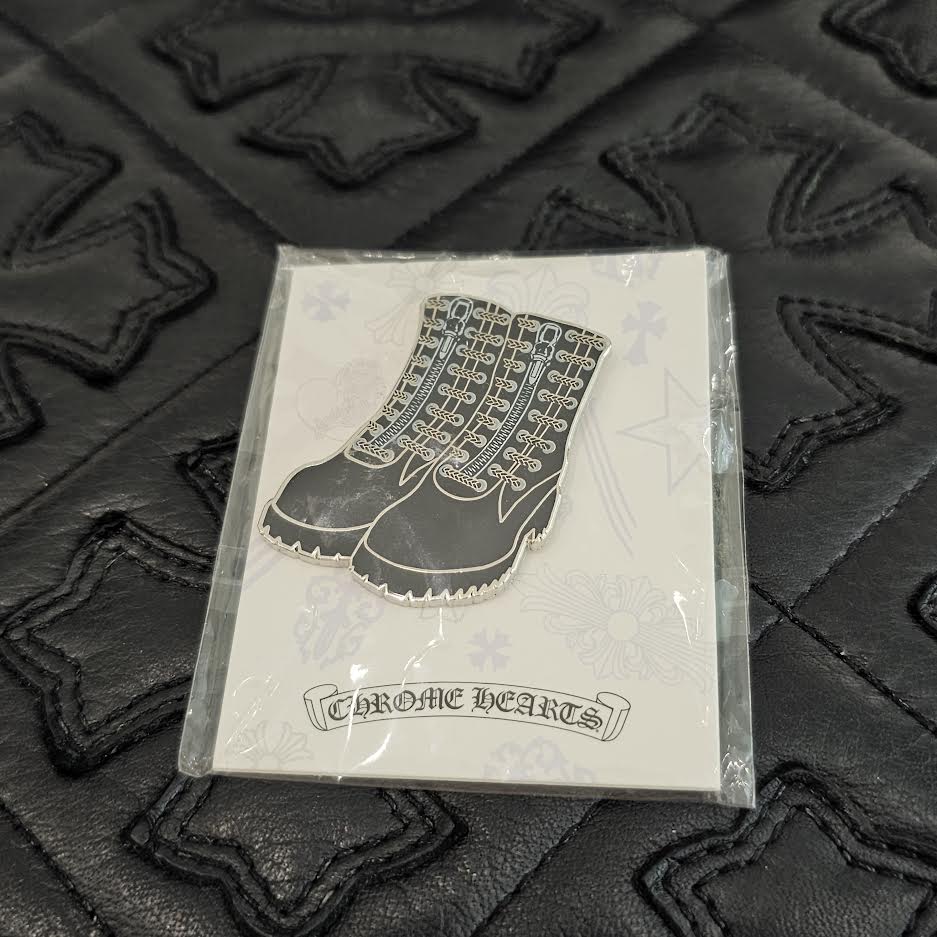 CHROME HEARTS "Fire Man Boots" PIN クロムハーツ "ファイアーマン ブーツ" ピン
