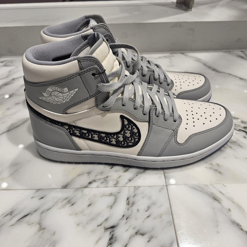 DIOR × NIKE 2020AW Air Jordan 1 High OG "DIOR" CN8607-002 Size 43（27.5cm）ディオール × ナイキ エアジョーダン 1 ハイ OG "ディオール" スニーカー サイズ43（27.5cm）