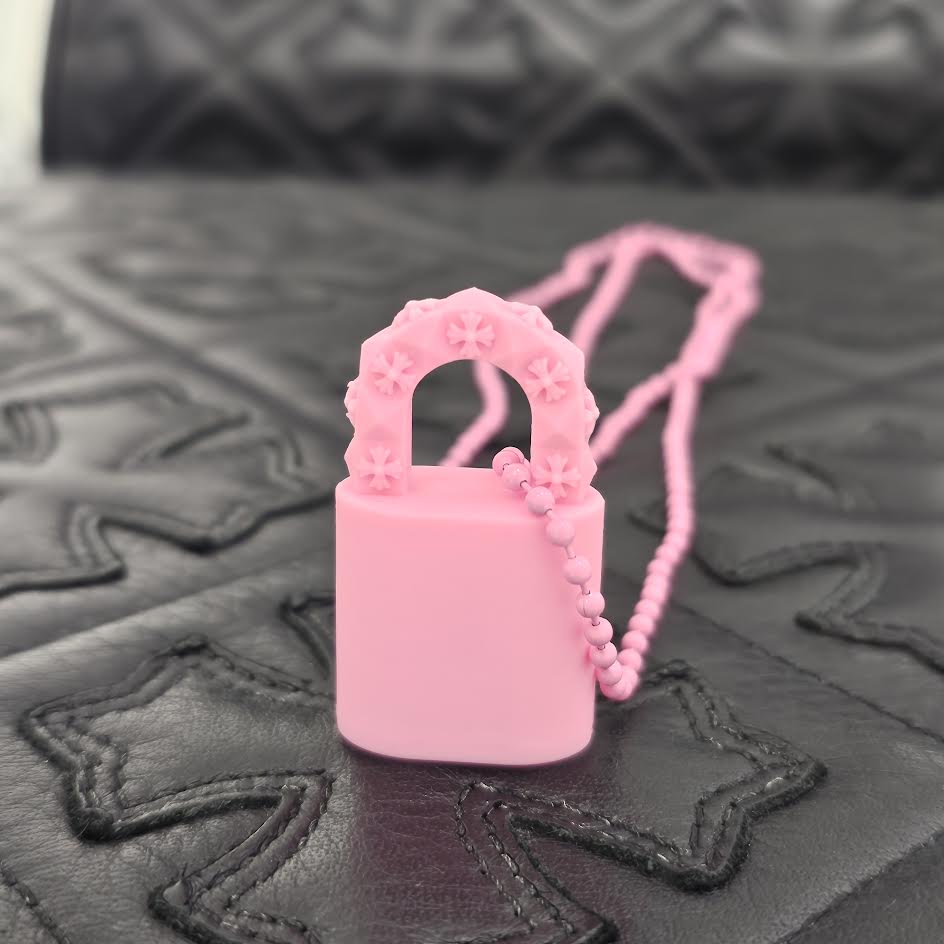 CHROME HEARTS 2023SS PADLOCK Flare Knee Silicon Rubber