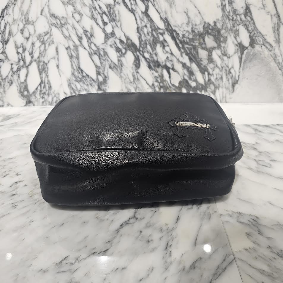 CHROME HEARTS Cemetery Cross Patch Leather Poach Bag クロムハ―ツ セメタリークロスパッチ レザーポーチバッグ