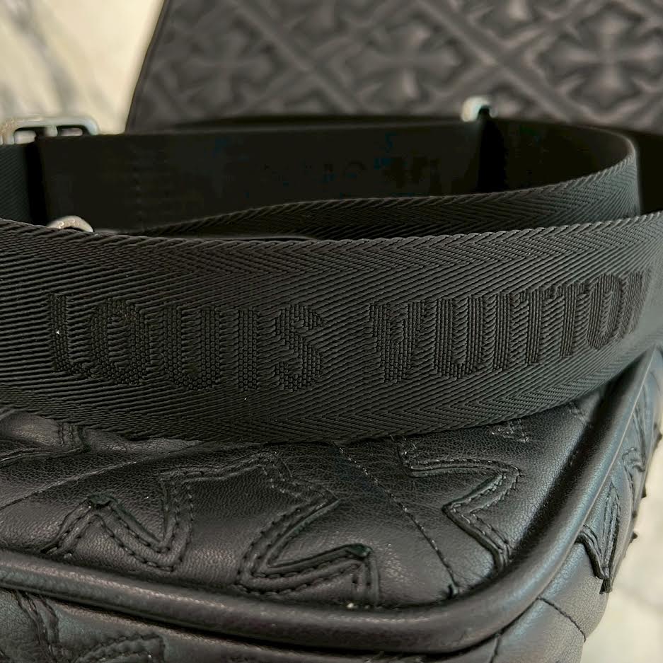 LOUIS VUITTON Keepall Bandouliere 25 Monogram Eclipse M46271 ルイヴィトン キーポル バンドリエール 25 モノグラム エクリプス