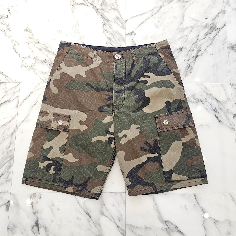 CHROME HEARTS Cross Ball Button Camo Cargo Half Pants Size 33 クロムハーツ クロスボールボタン カモ ハーフパンツ サイズ33