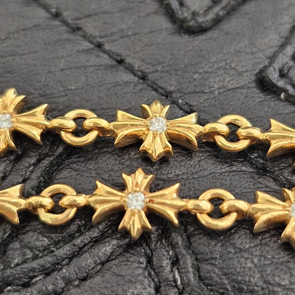 CHROME HEARTS 22K Tiny E Diamond CH Plus Bracelet 12 LINK CHROME HEARTS 22K Tiny E Diamond CH Plus Bracelet 12 LINK