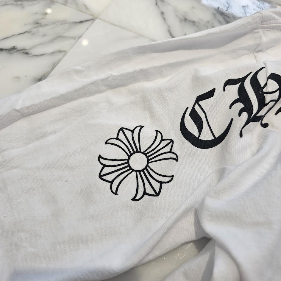 CHROME HEARTS Back Vine Dagger Print USA Arch Logo Long Sleeve Tee