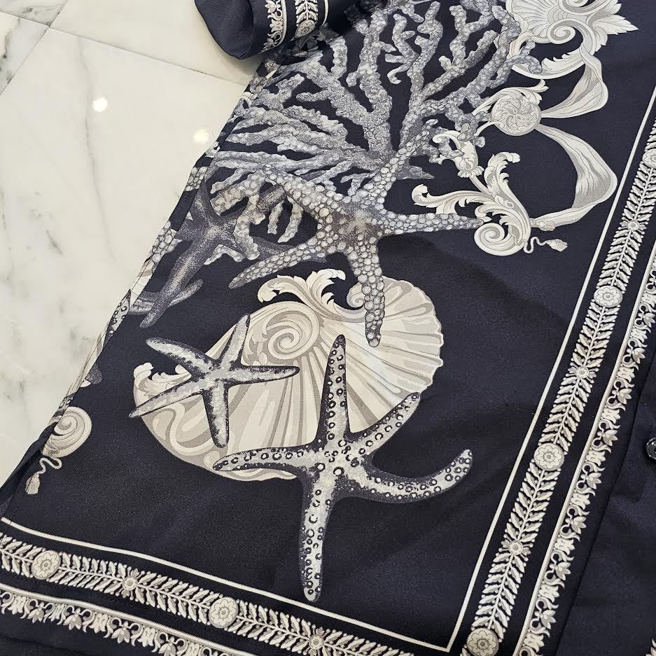 VERSACE 2024SS Baroque Printed Silk Set Up Shirt & Shorts 1003926/1A11093 1002476/1A11093 Size 46 ヴェルサーチェ バロック プリント シルク シャツ&ショーツ サイズ46