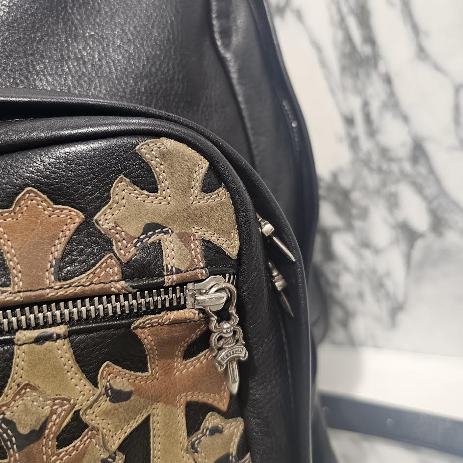 CHROME HEARTS × MATTY BOY SEVENTH GRADE SEX RECORDS Camo Leather Cross Patch Back Pack クロムハーツ × マッティボーイ セブンスグレード セックスレコード カモ レザークロスパッチ バックパック