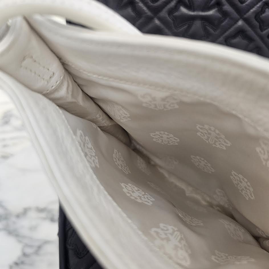 CHROME HEARTS CH Silver Cross Square Pocket Leather Shoulder Bag クロムハーツ CH シルバークロス スクエアポケット レザーショルダーバッグ