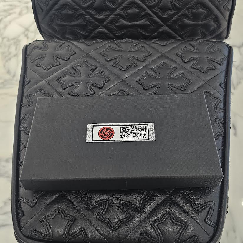 DOLCE＆GABBANA × 呪術廻戦 2022SS GOJO SATORU Clip Key Charm ドルチェ&ガッパーナ × 呪術廻戦 五条 悟 クリップ キーチャーム キーホルダー