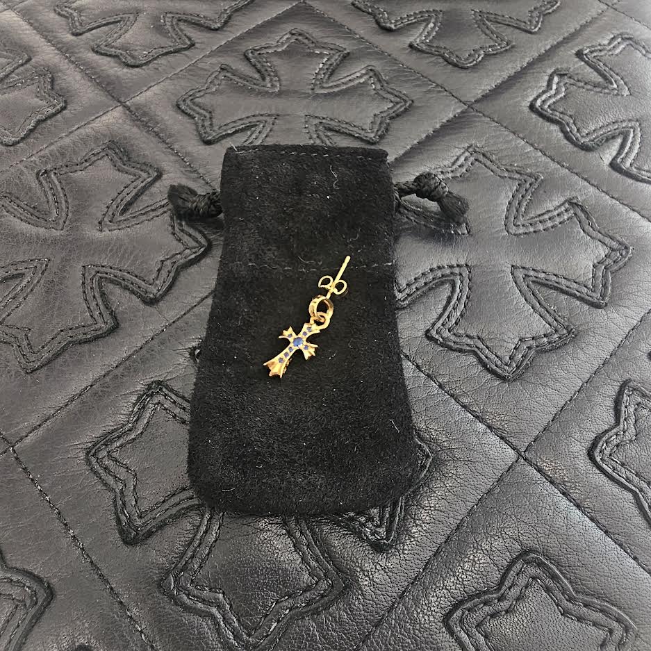 CHROME HEARTS 22K BBY FAT Blue Sapphire Earrings クロムハーツ 22K ベイビーファット ブルーサファイア イヤリング