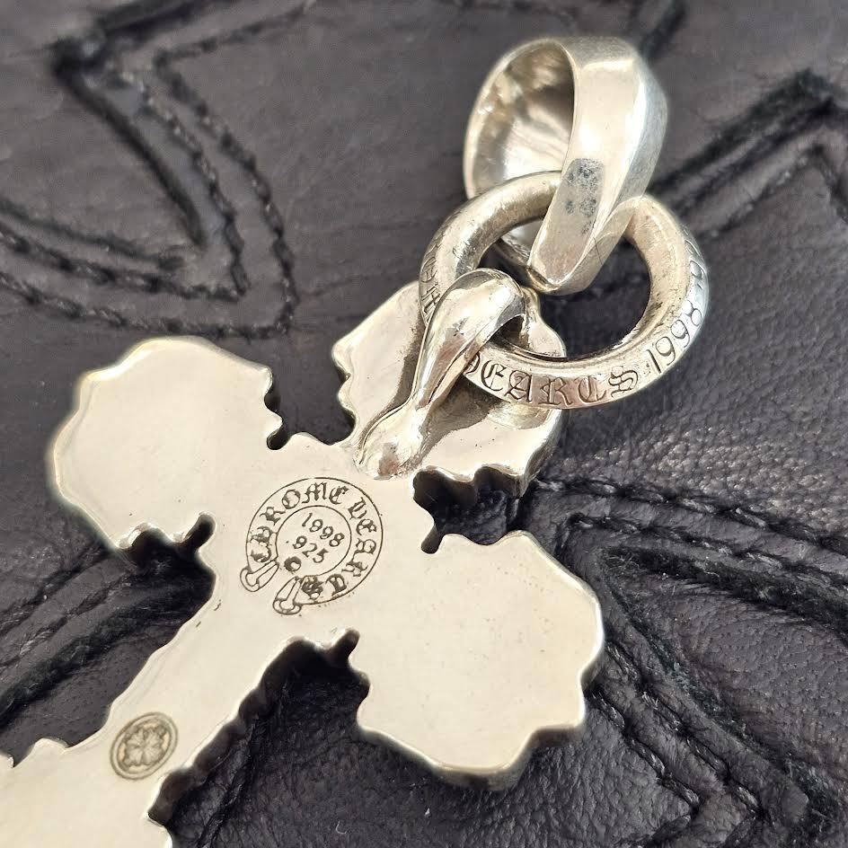 CHROME HEARTS Filigree CH Cross XS Pendant Top With Bail クロム