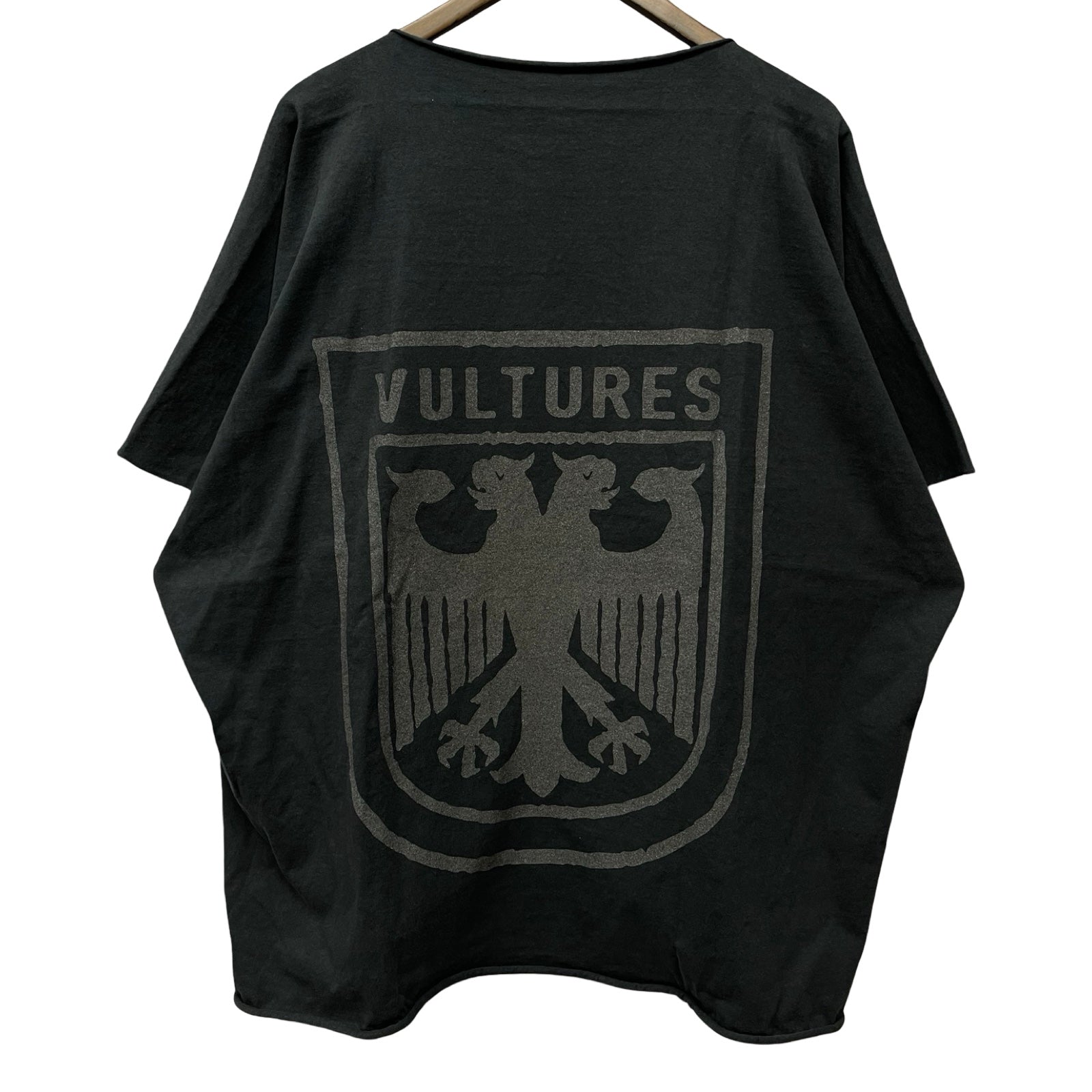 YEEZY Vultures No Sleeve Tee Size 3