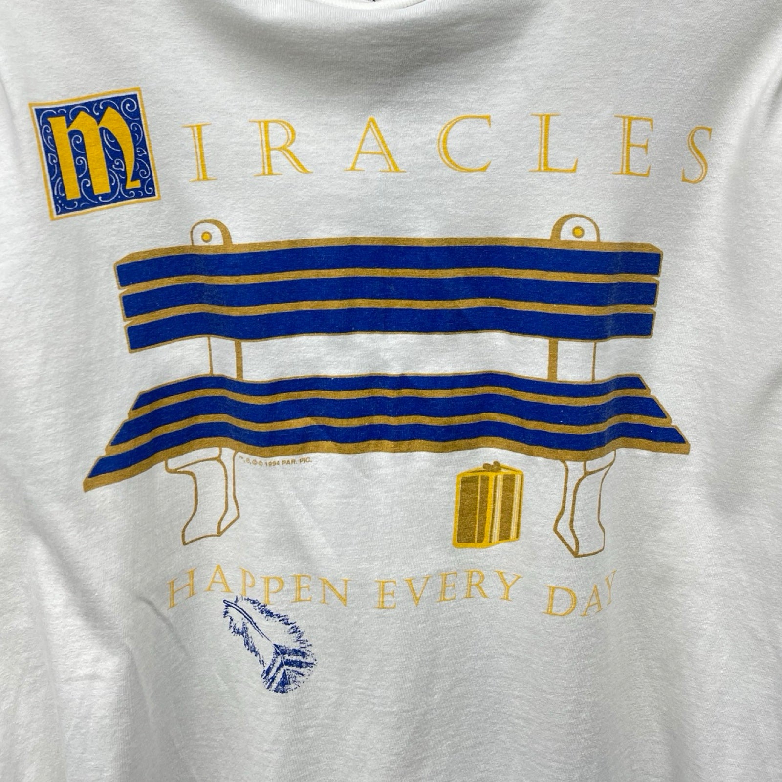 Vintage 90's Forest Gump Miracles Happen Every Day Movie S/S Tee Size L