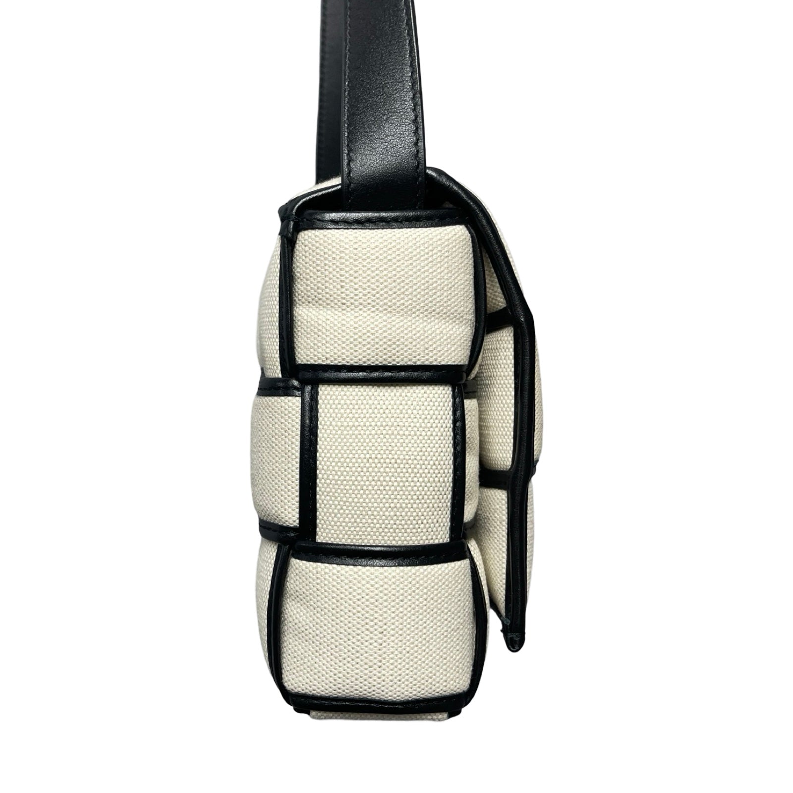 Bottega Veneta Padded Cassette Natural / Black 710210V2AJ19811