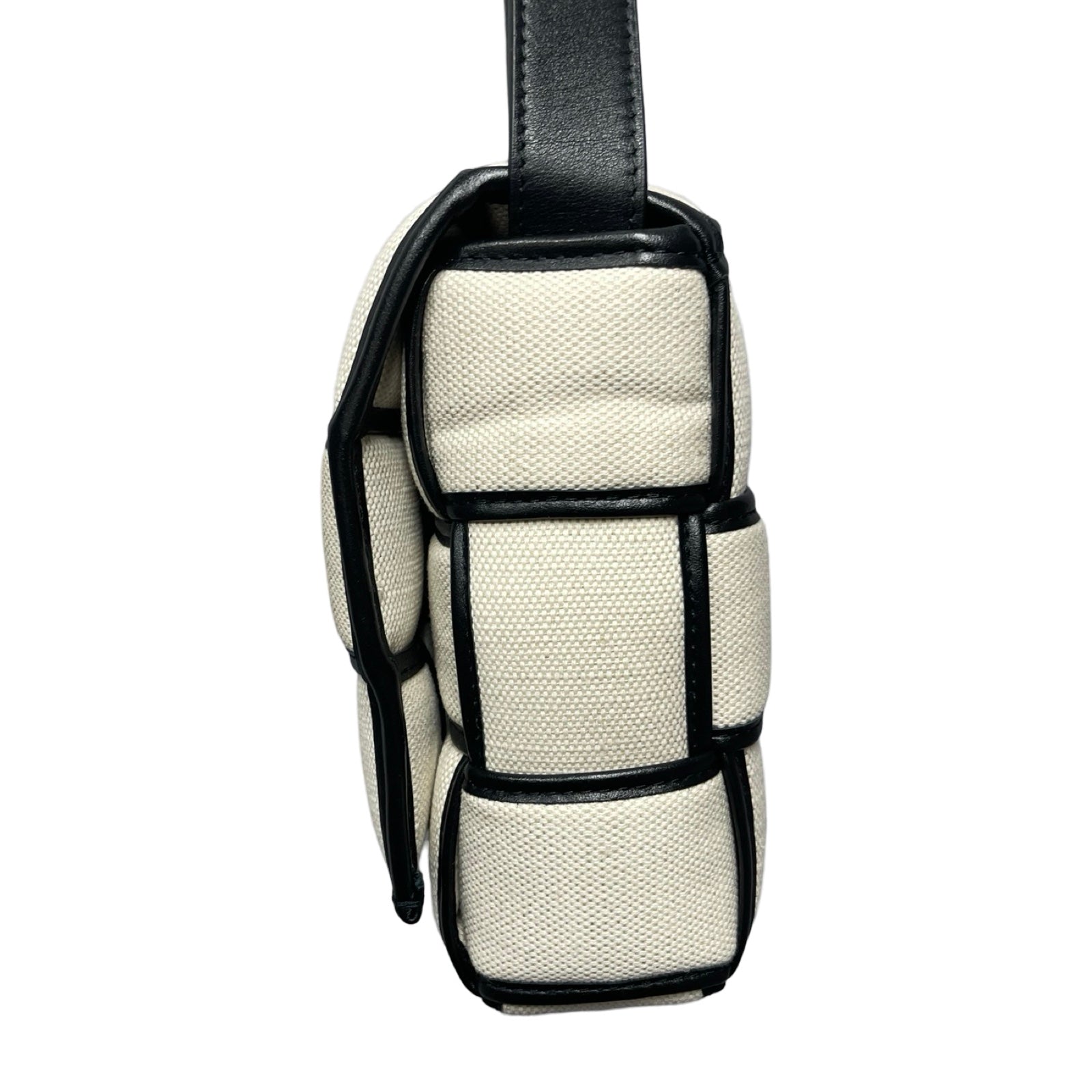 Bottega Veneta Padded Cassette Natural / Black 710210V2AJ19811