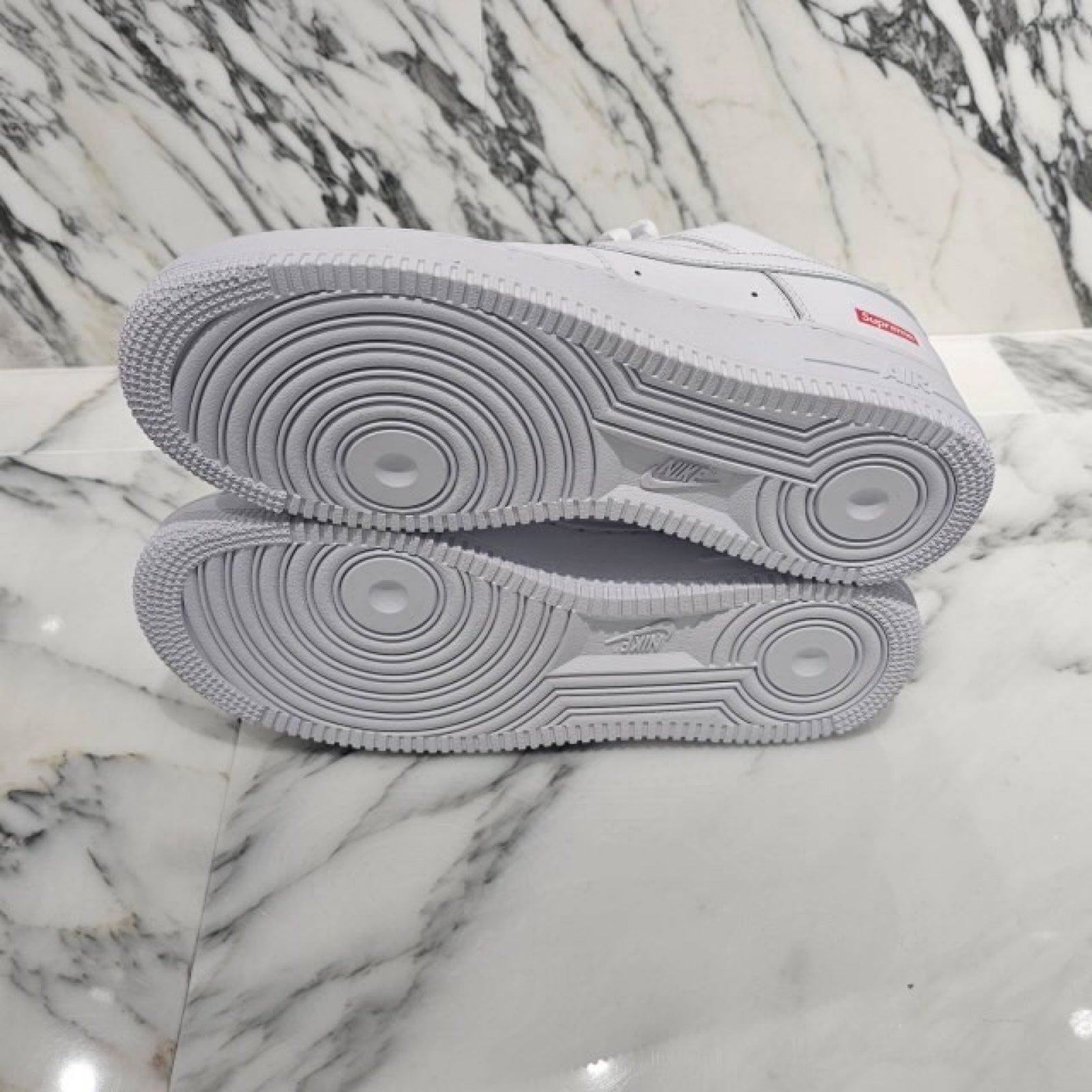 Supreme × NIKE 2020SS AIR FORCE 1 LOW Size 26.5cm