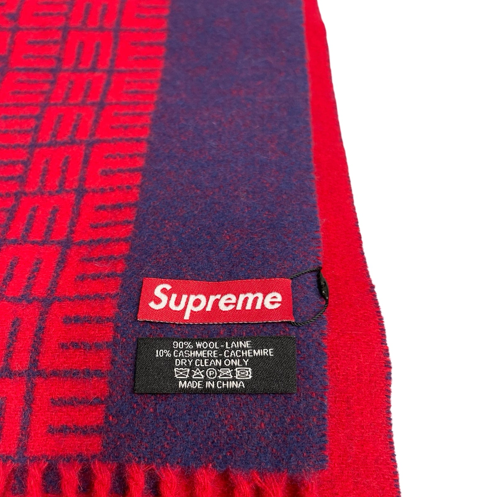 Supreme 2018AW Logo Repeat Wool Scarf