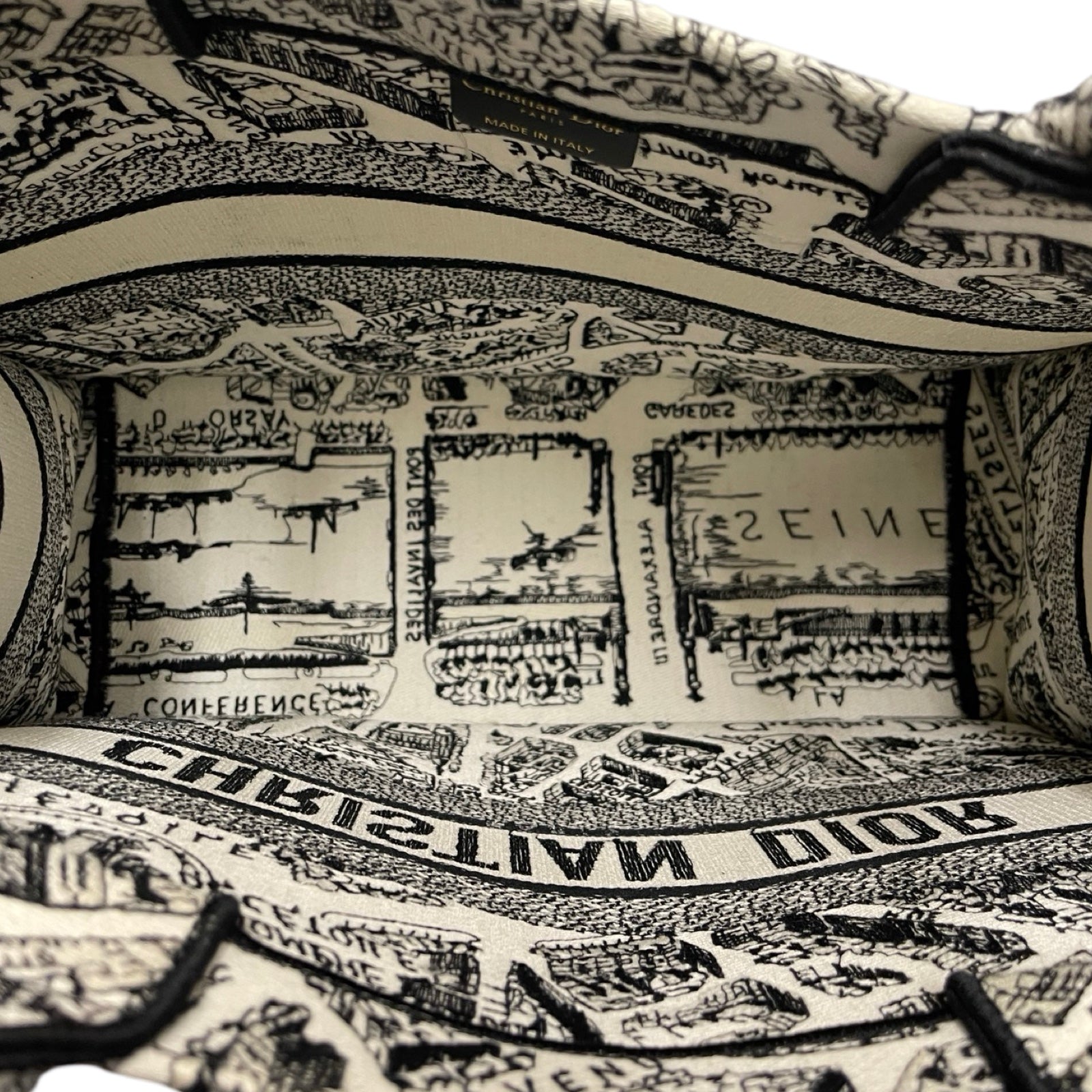 DIOR 2023AW Dior Book Tote Medium M1296ZOMP_M76E