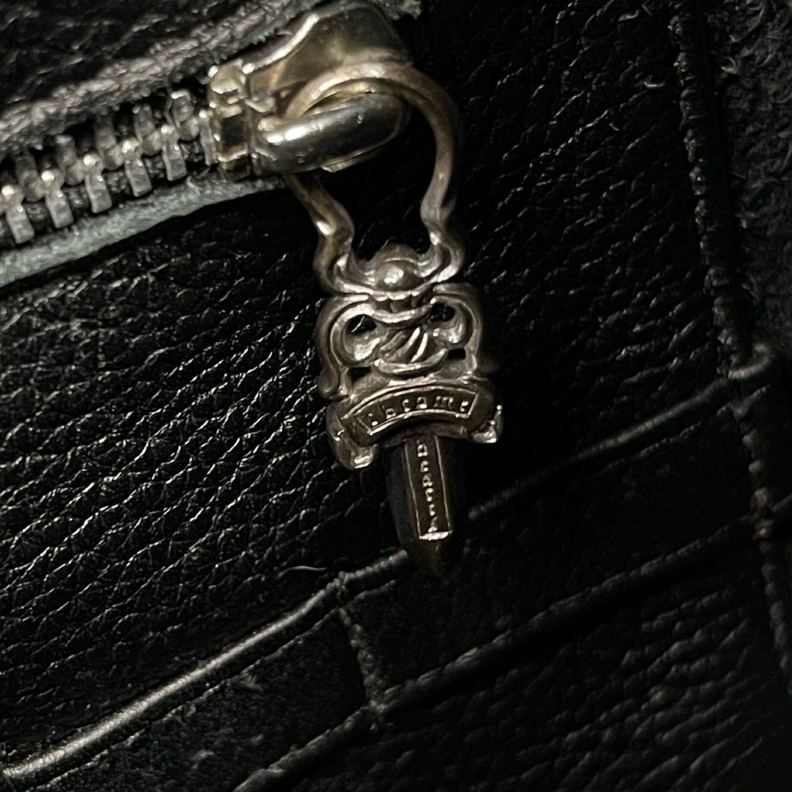 CHROME HEARTS Gunslinger Strap Leather Messenger Shoulder Bag