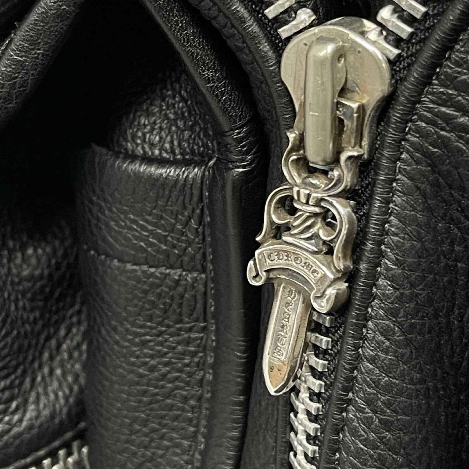 CHROME HEARTS Gunslinger Strap Leather Messenger Shoulder Bag