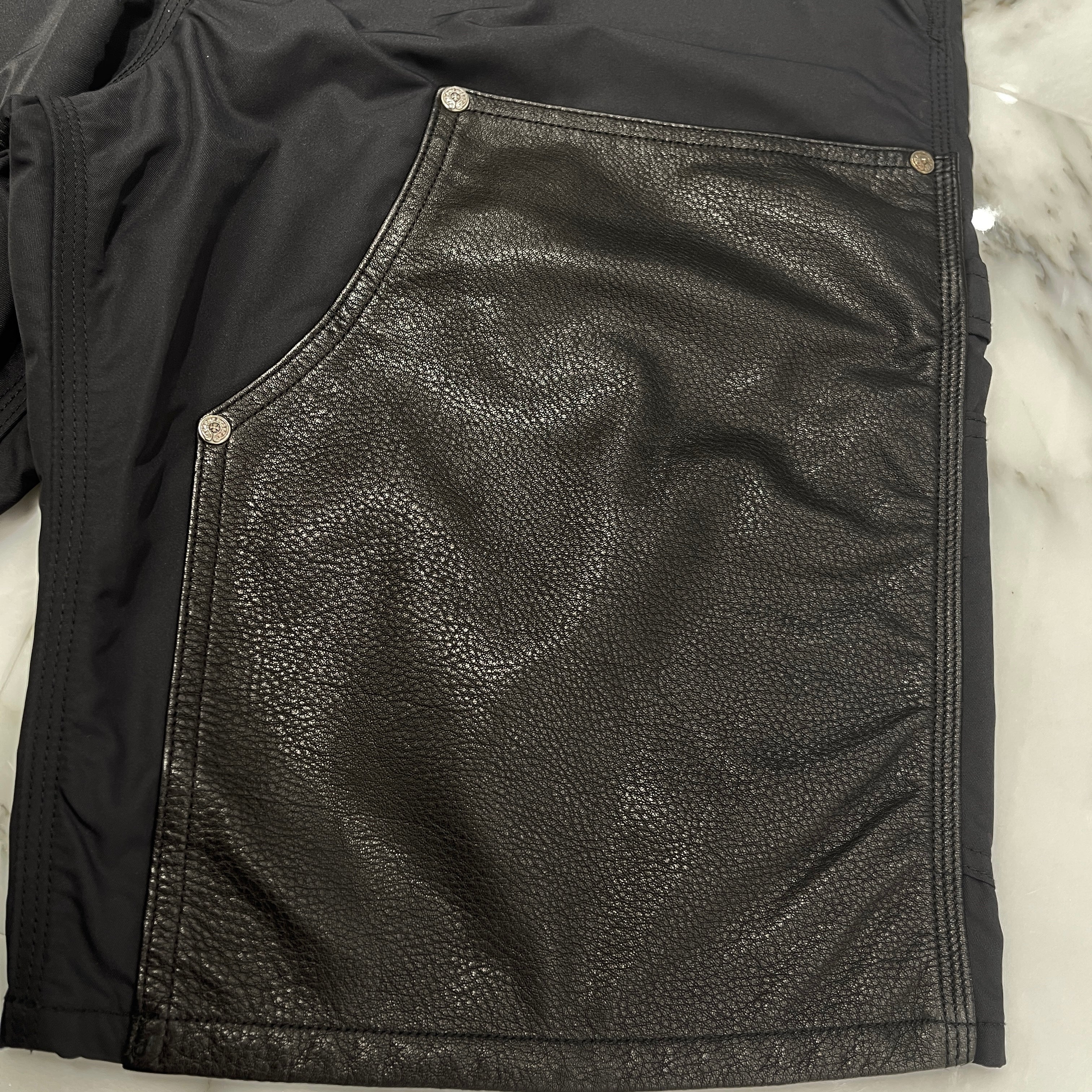 CHROME HEARTS Carpenter Double Knee Leather Cross Patch Nylon Shorts Size 34 クロムハーツ カーペンター ダブルニー レザークロスパッチ ナイロン ショーツ サイズ34