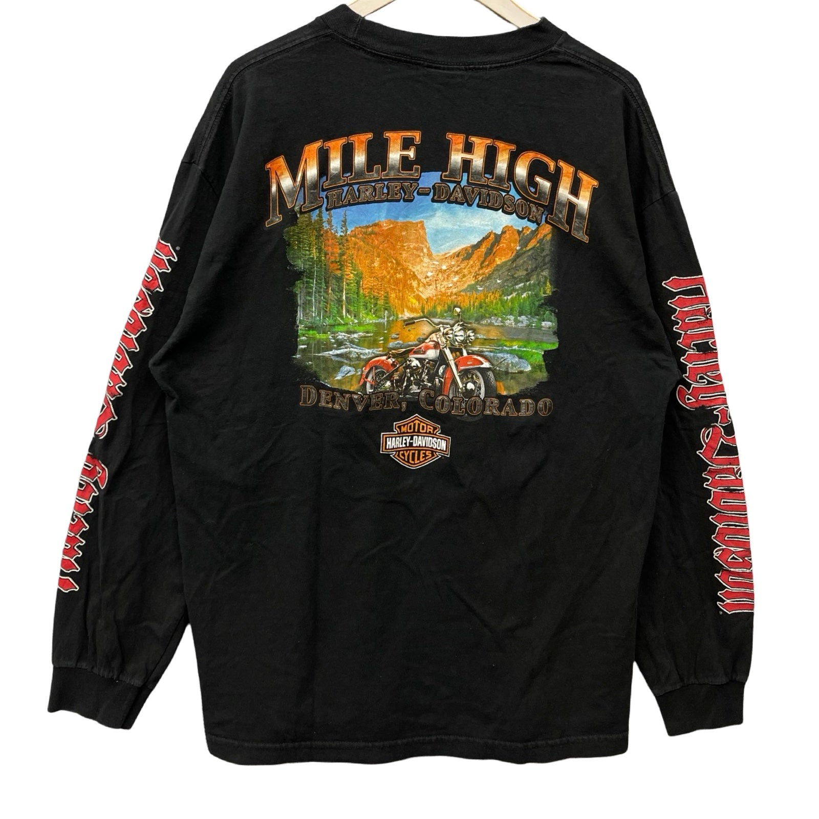 Vintage 00's Harley-Davidson "MILE HIGH" 2013 L/S Tee Size XL