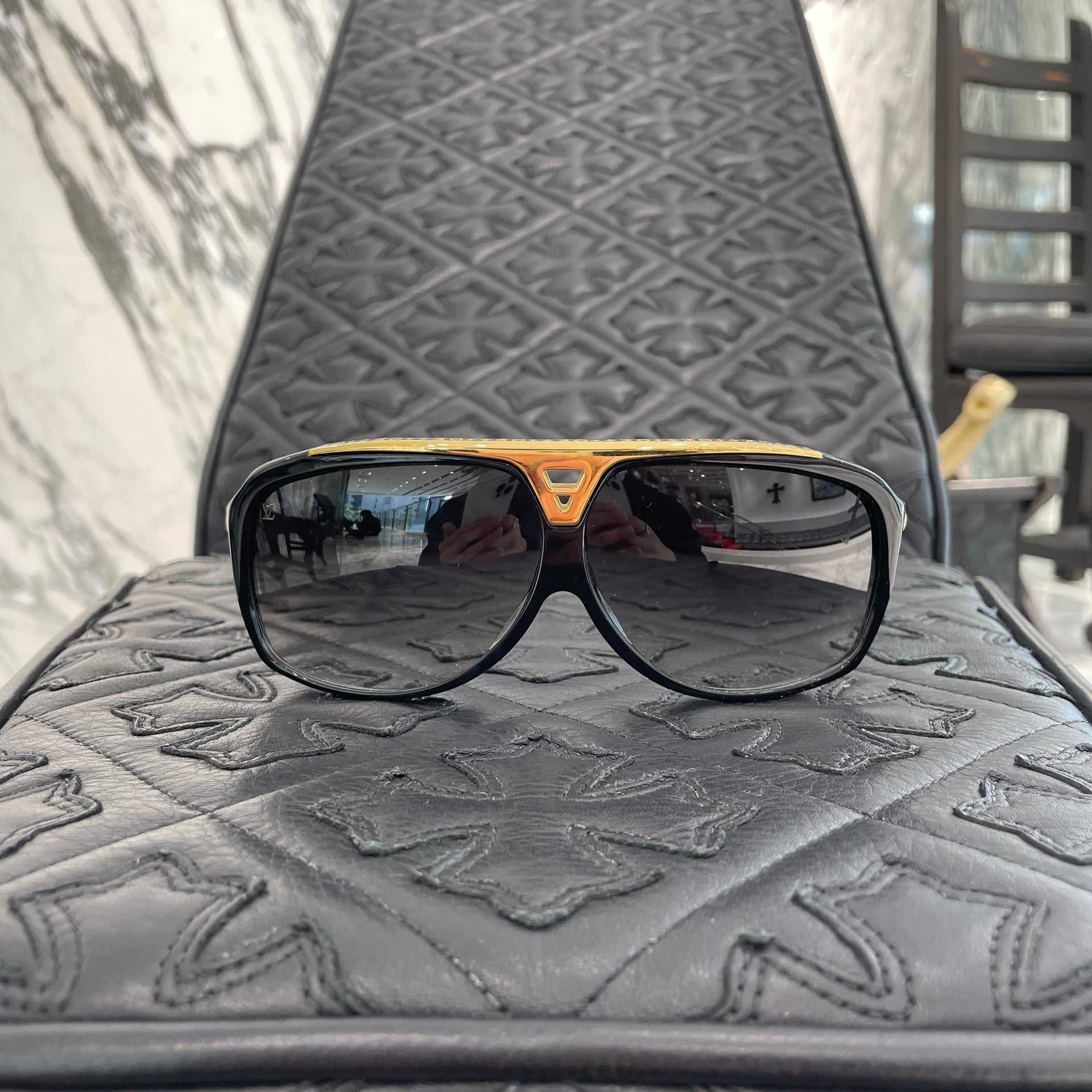 LOUIS VUITTON 2011AW EVIDENCE EYE SUNGLASSES Z0350E 93L Size 64□10 ルイヴィトン エヴィデンス アイ サングラス サイズ64□10