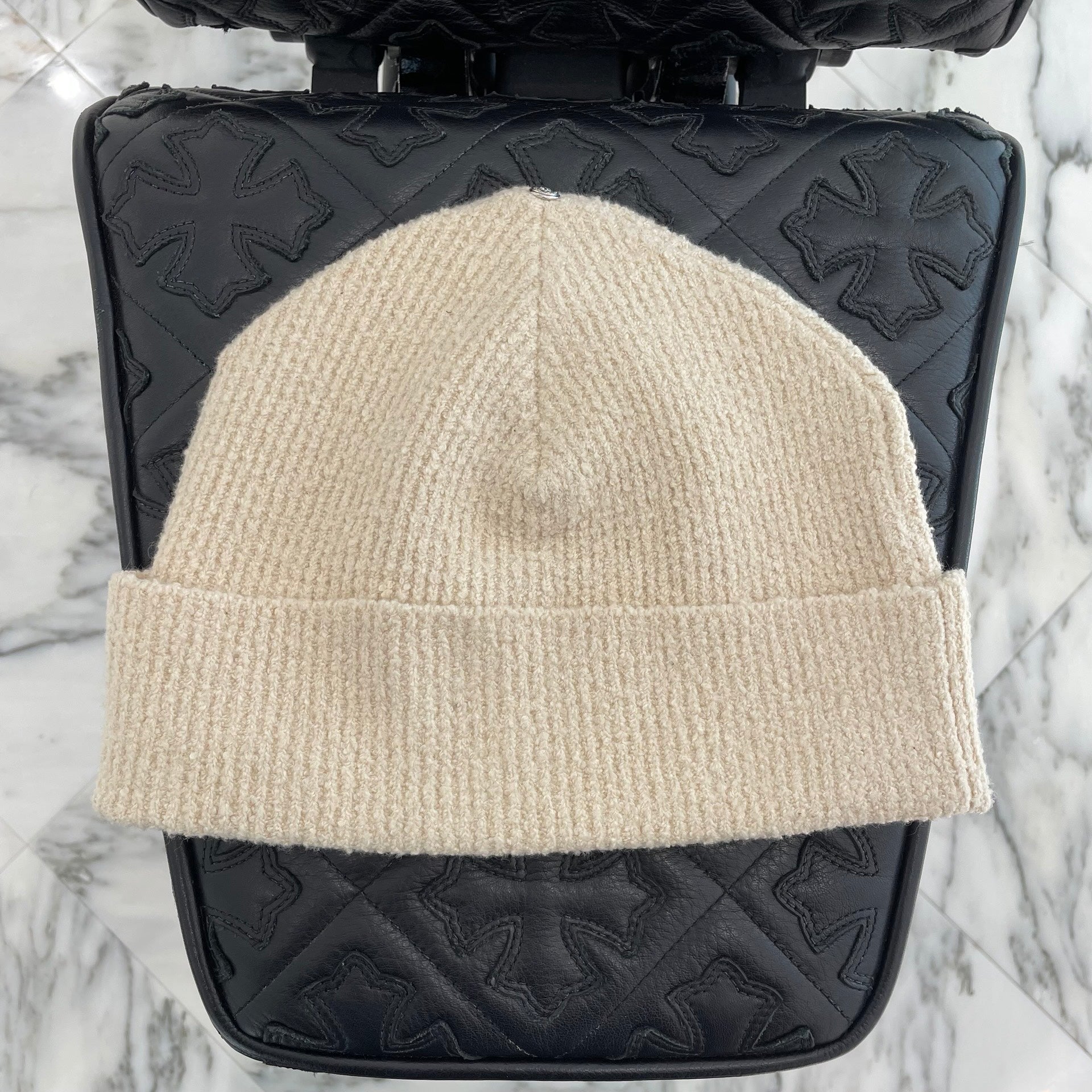 CHROME HEARTS 2024AW Leopard Harako Leather Cross Patch Beanie Size ONE SIZE (53-60) クロムハーツ レオパード ハラコ レザークロスパッチ ビーニー サイズONE SIZE (53-60)